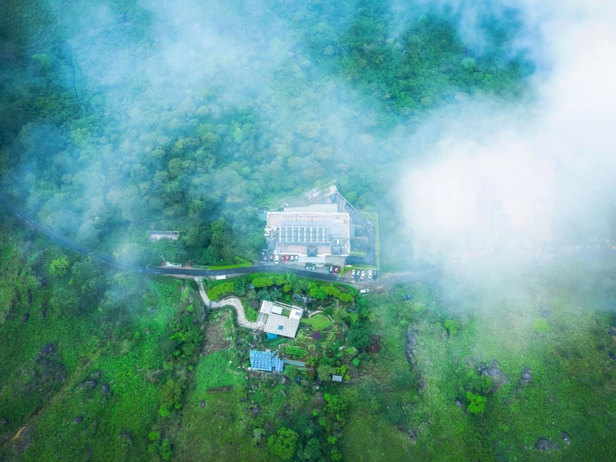 Amber Dale Luxury Hotel & Spa, ムンナール エクステリア 写真