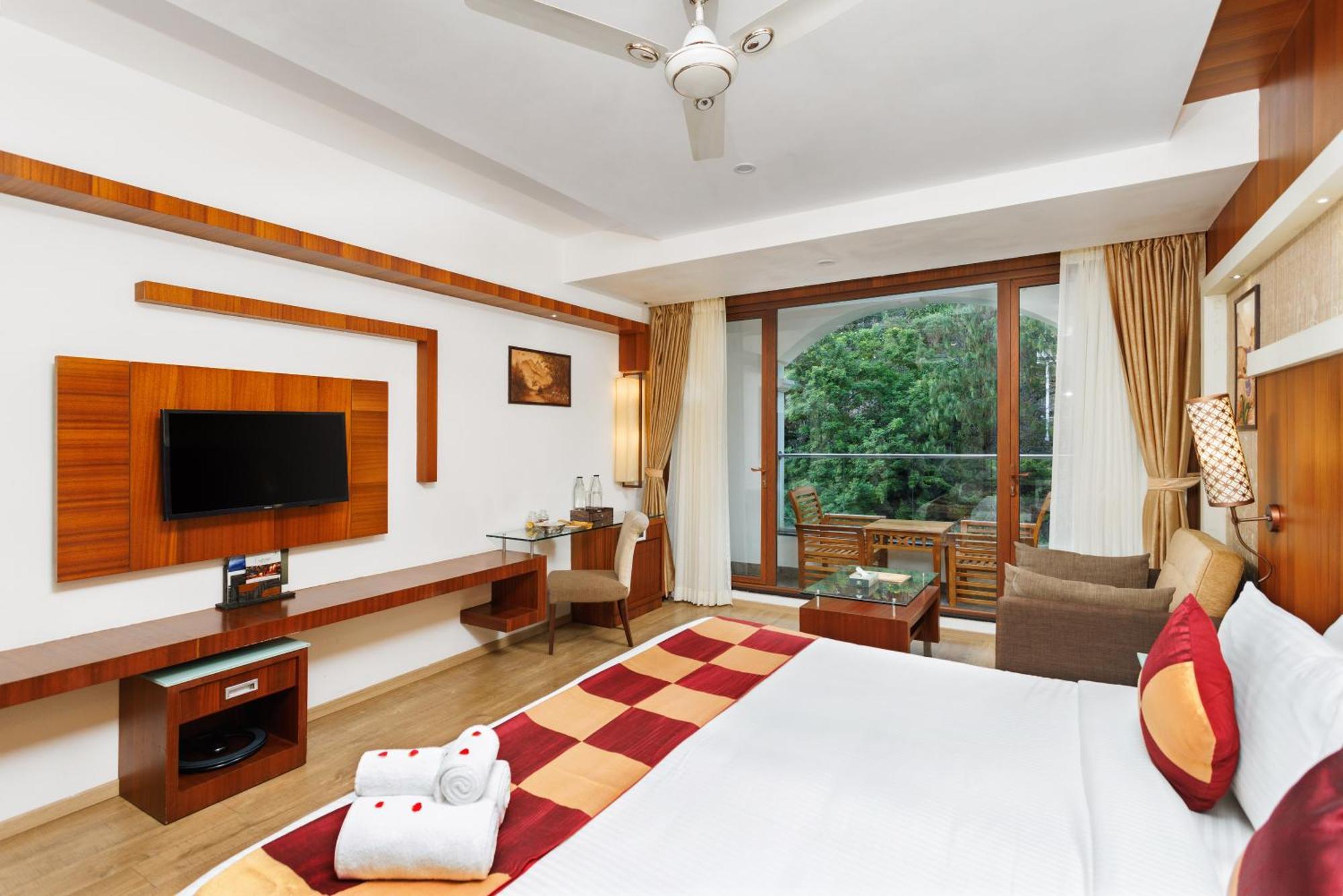 Amber Dale Luxury Hotel & Spa, ムンナール エクステリア 写真